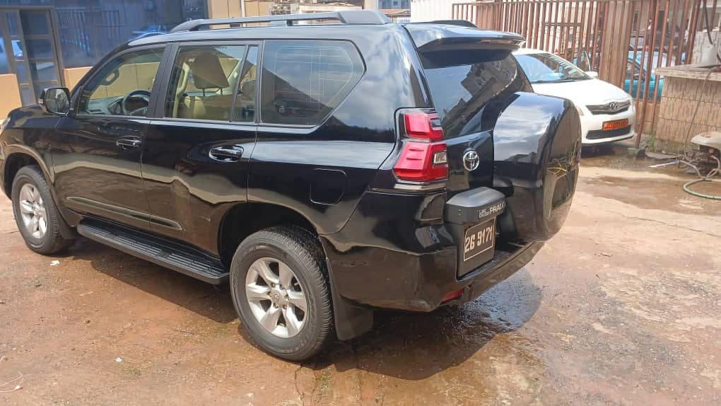 TOYOTA PRADO  2023  (CTR/YDE) - image 3
